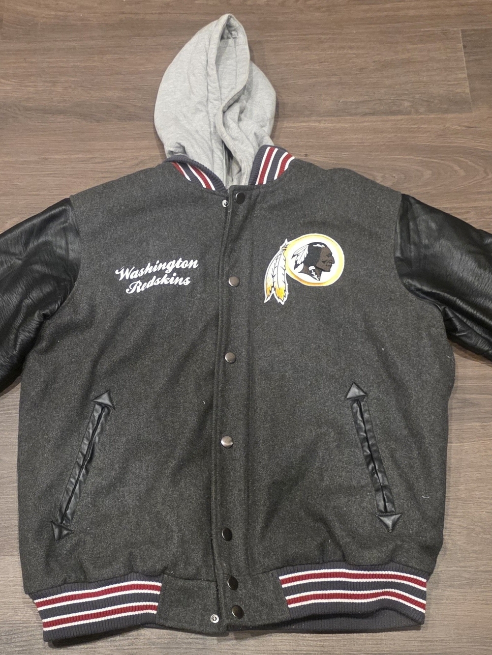 NFL Washington Redskins Gray & Black Bomber Hoodie Jacket - Men's XL